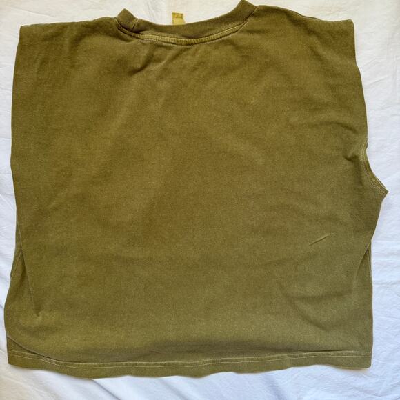 American Apparel boxy cap sleeve olive t shirt w/ brown cows, size S - Picture 3 of 3